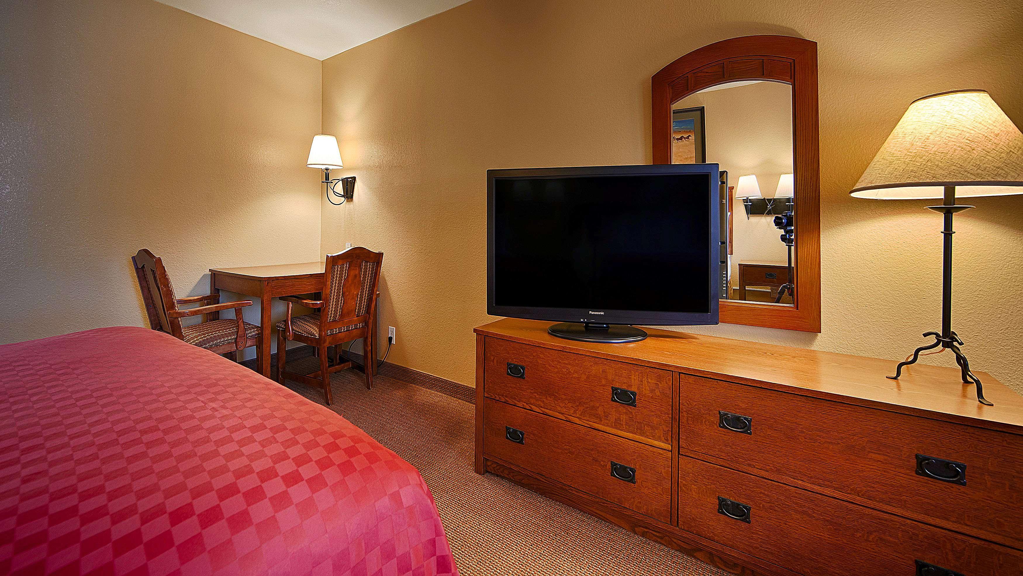Best Western Executive Inn Hallettsville Екстер'єр фото