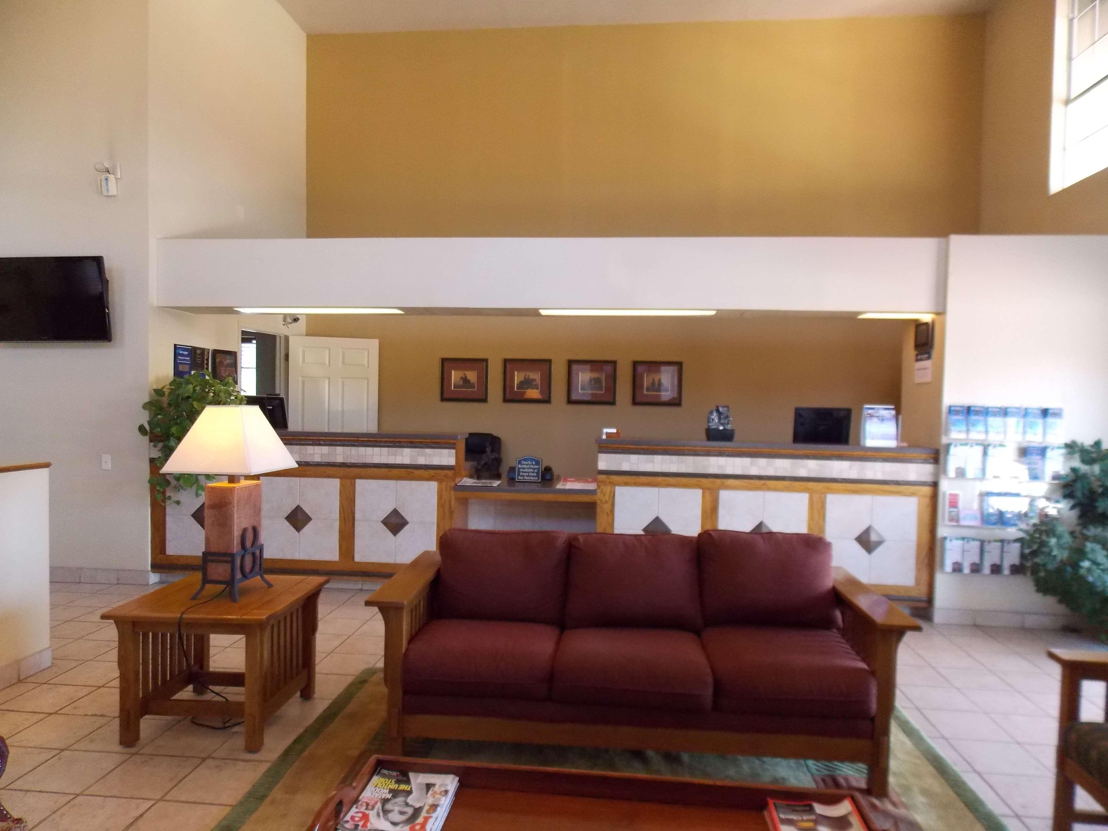 Best Western Executive Inn Hallettsville Екстер'єр фото