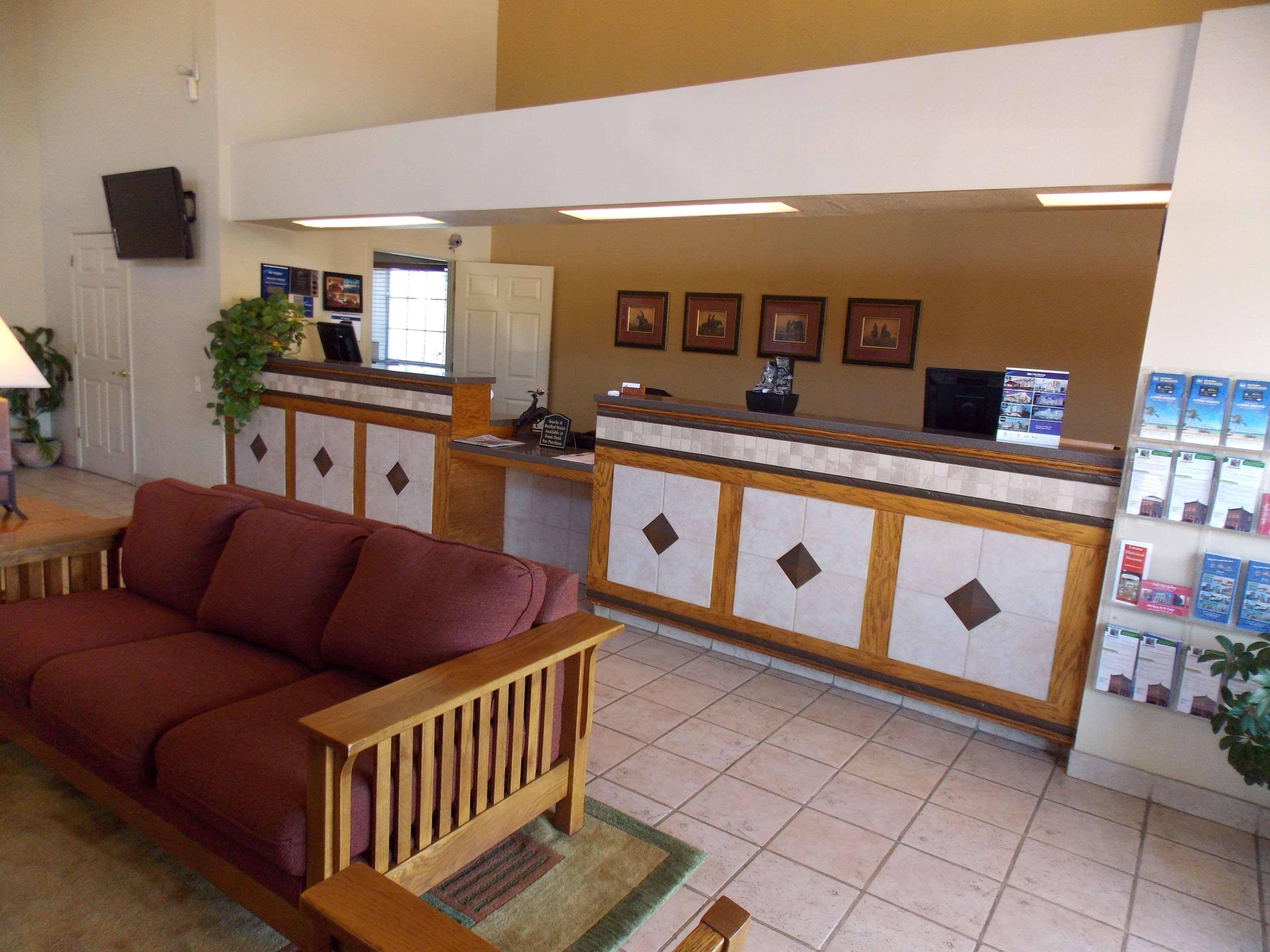 Best Western Executive Inn Hallettsville Екстер'єр фото