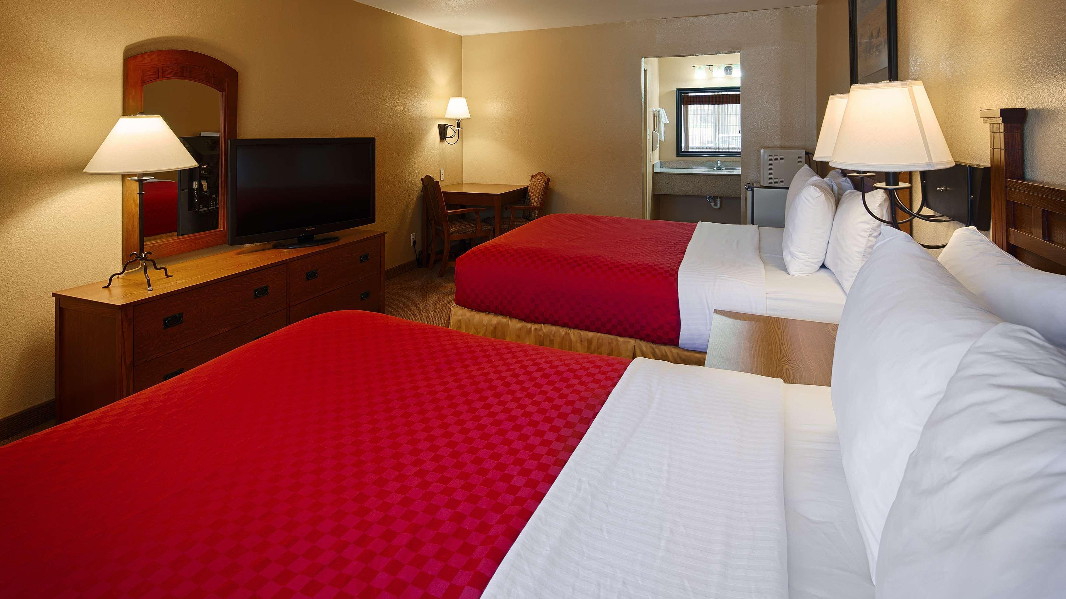 Best Western Executive Inn Hallettsville Екстер'єр фото