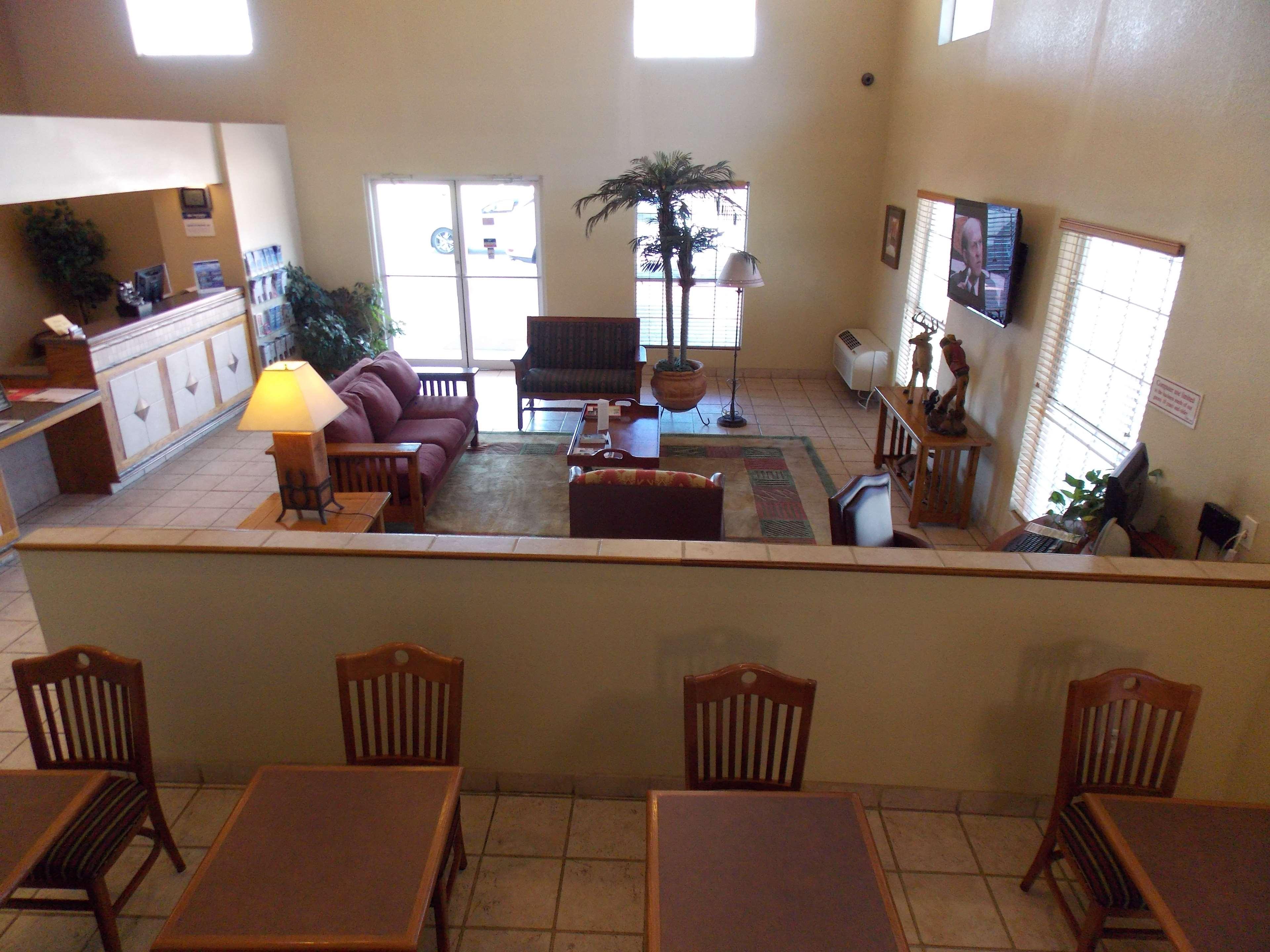 Best Western Executive Inn Hallettsville Екстер'єр фото