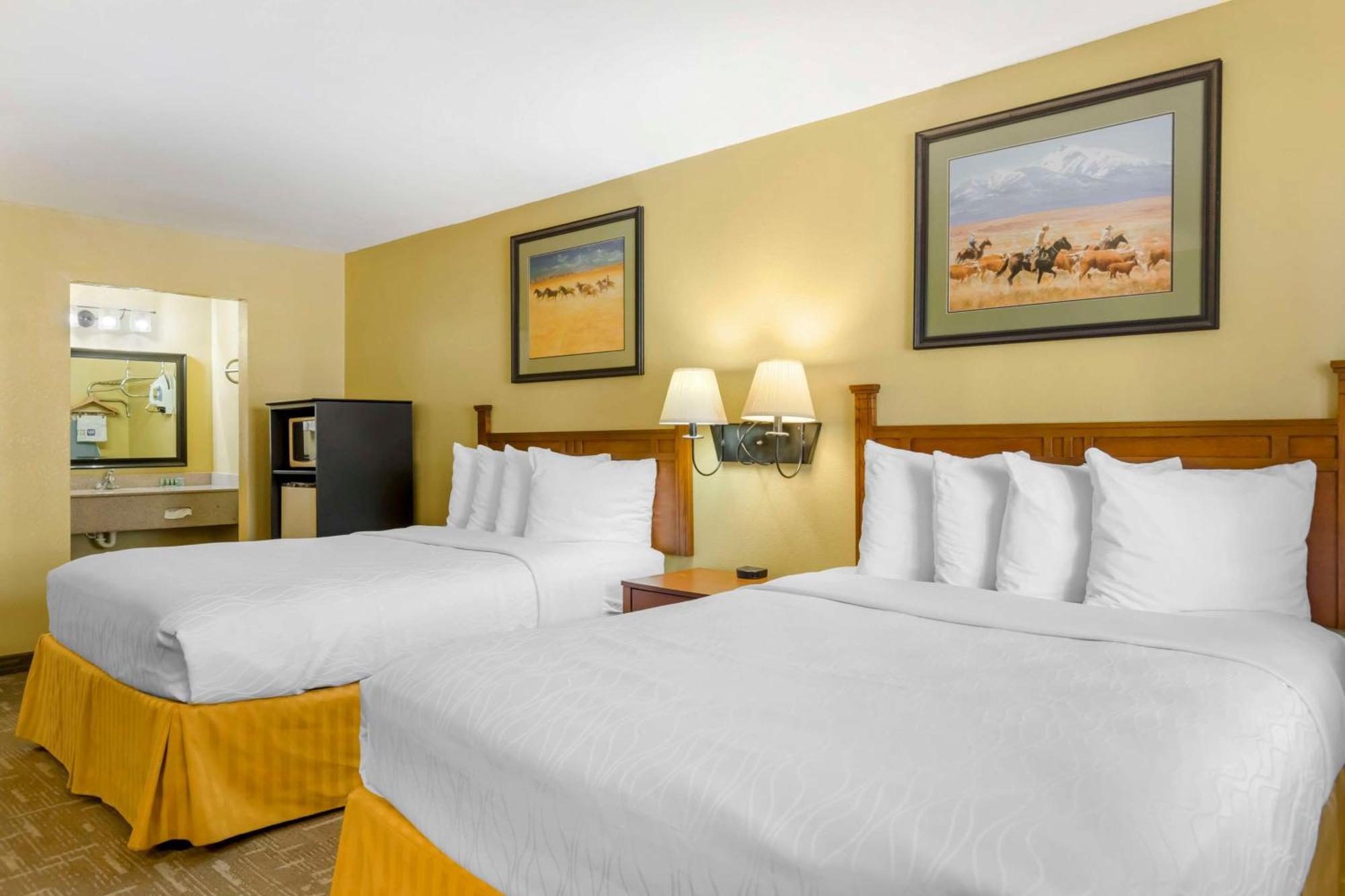 Best Western Executive Inn Hallettsville Екстер'єр фото